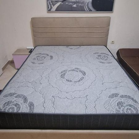 Home Away From Home_3Br At Maniatika_14Min Walk To The Port ピレウス エクステリア 写真